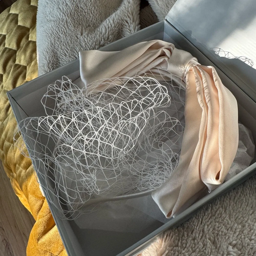 New Kristin Ess ivory veil headband box wedding vintage inspired bow